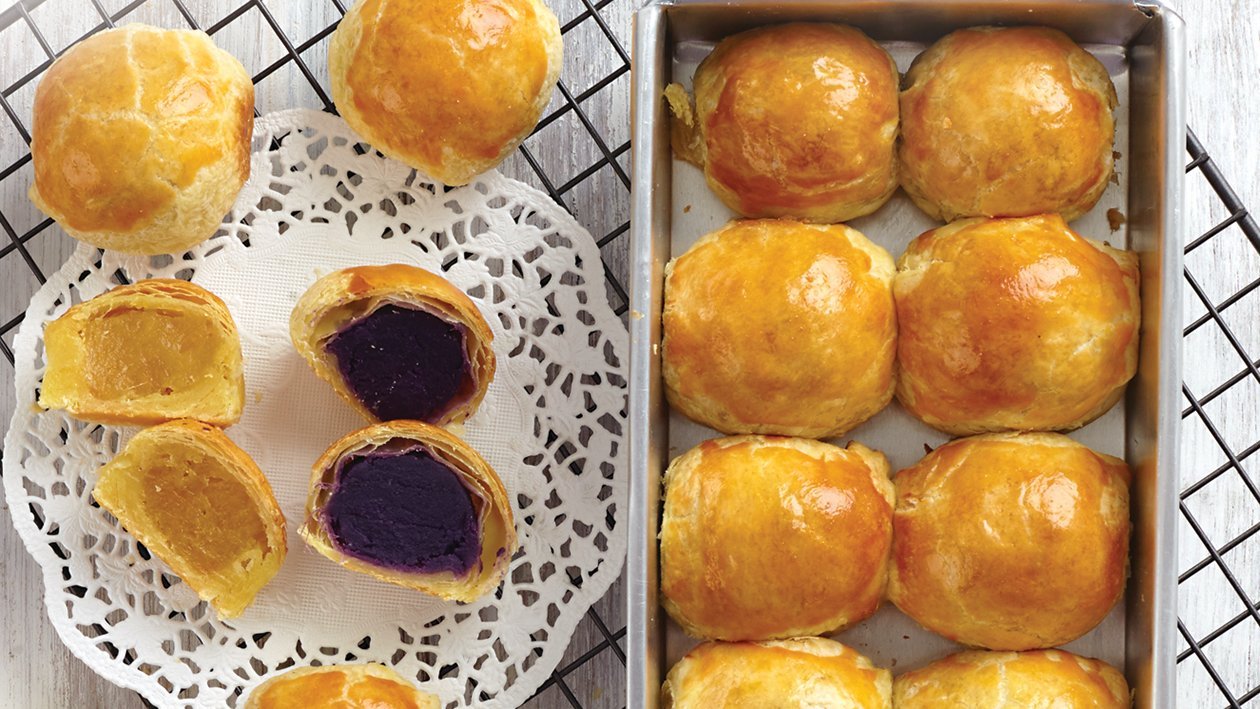 Bolen with Sweet Purple Potatoes and Durian – - Recipe