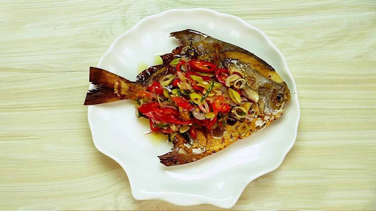 Fried Fish with Sambal Matah
