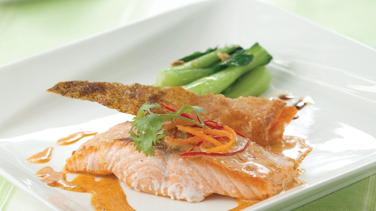 Panfried Salmon Crispy Skin, Stirfried Baby Bokchoy and Curry Mayo – - UFS