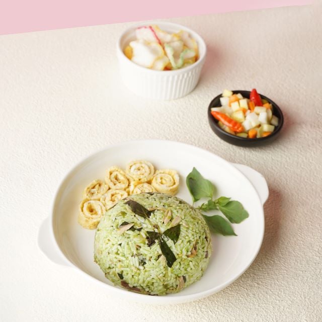 Green Fried Rice with Lemon Basil Green Fried Rice with Lemon Basil