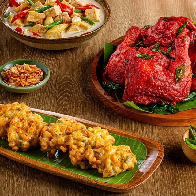 Ayam Goreng Rempah Merah Ayam Goreng Rempah Merah