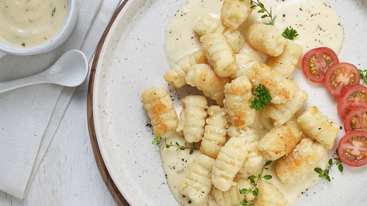 Gnocchi with Cheese Sauce by Chef Deden Gumilar – - Recipe