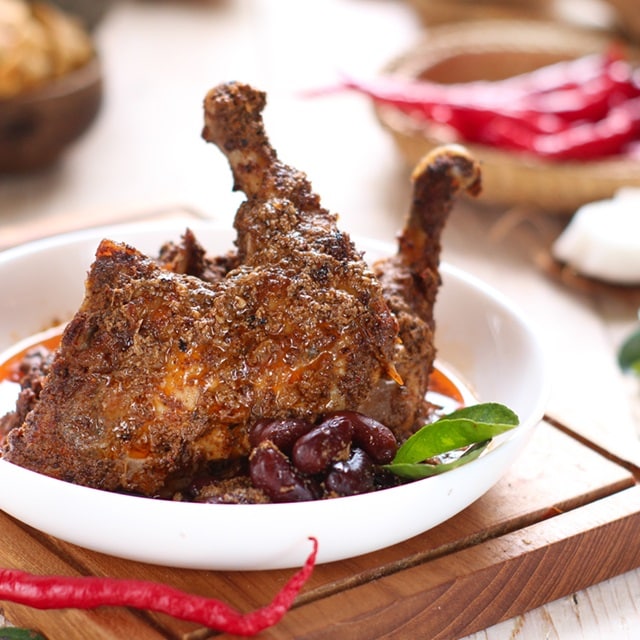 Rendang Ayam Kampung Enak dan Pedas Rendang Ayam Kampung Enak dan Pedas