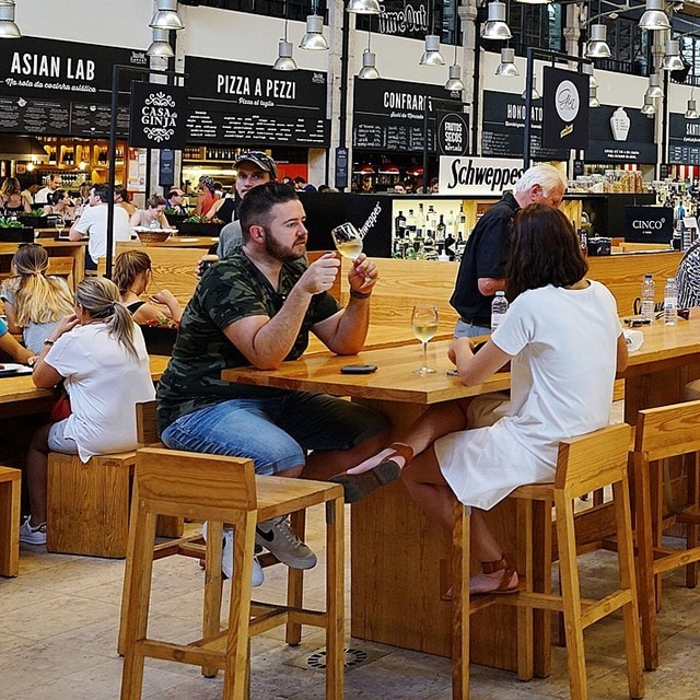 Draw a Crowd with 4 Meatball Marketing Tips