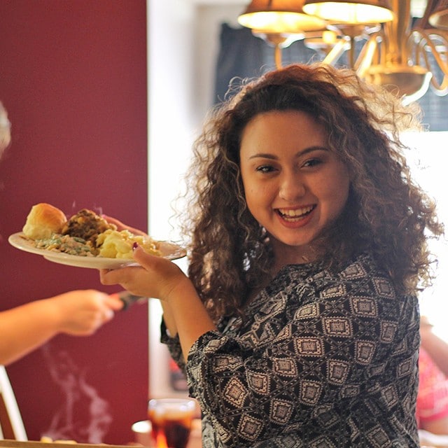 Tips for Serving Authentic Makassarian Dishes