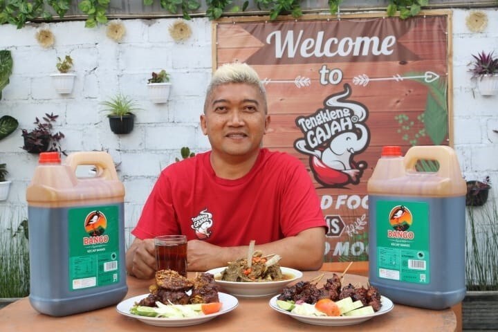 Setyo Hartono dan masakan best seller yang dimasak dengan Kecap Bango Setyo Hartono dan masakan best seller yang dimasak dengan Kecap Bango