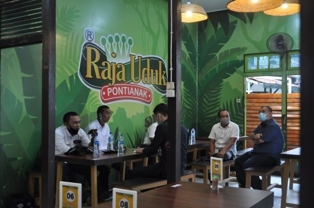 Suasana dine in di Raja Uduk Suasana dine in di Raja Uduk