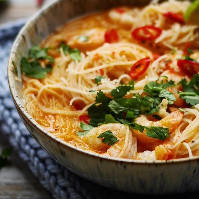 5 Cooking Recipes that Turn Homemade Soups into Rice Bowls