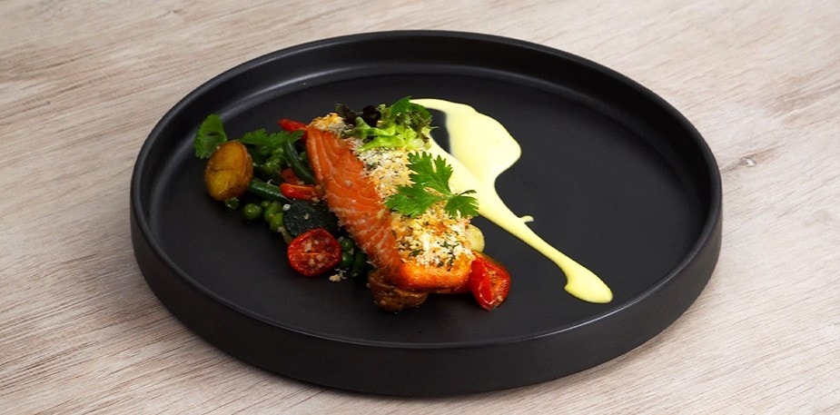 Pan-Seared Salmon with Cilantro-Parsley Crust and Hollandaise