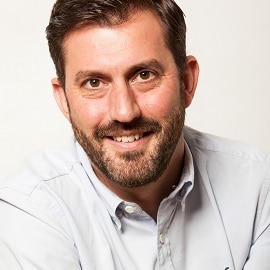 2. Beralih dari seorang chef menjadi pemilik restoran