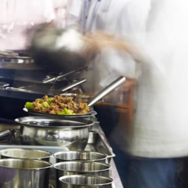 Menjaga keselamatan di dapur