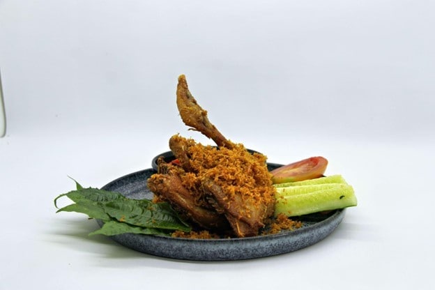 Ayam goreng Kalasan, masakan khas Jogja yang juga cocok jadi ide frozen food. Ayam goreng Kalasan, masakan khas Jogja yang juga cocok jadi ide frozen food.