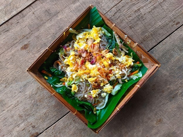 Mie lethek atau mie goreng khas Yogyakarta. Mie lethek atau mie goreng khas Yogyakarta.