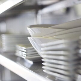 Manfaatkan pojokan ruangan