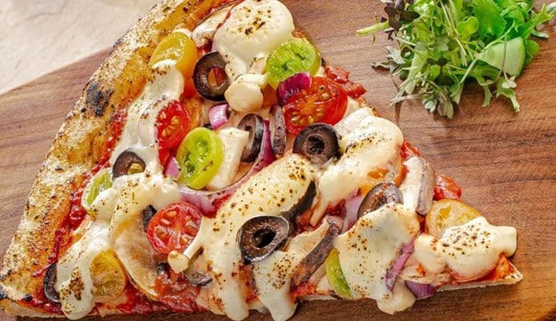 Pizza Singkong Topping Jamur Pizza Singkong Topping Jamur