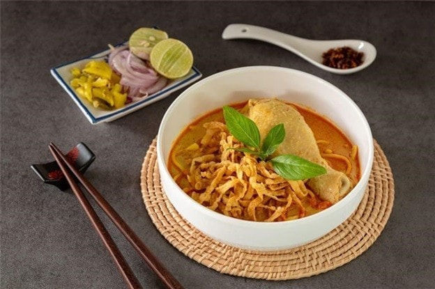Resep mie ayam dengan kuah kari. Resep mie ayam dengan kuah kari.