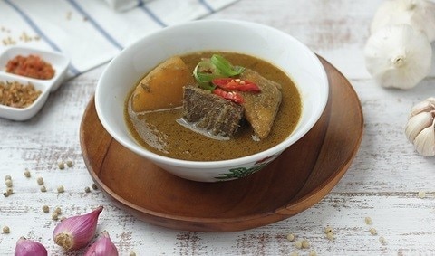 7. Semur Daging 7. Semur Daging