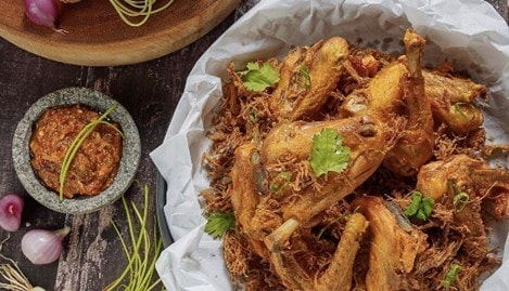 Ayam Goreng Bumbu Lengkuas Ayam Goreng Bumbu Lengkuas